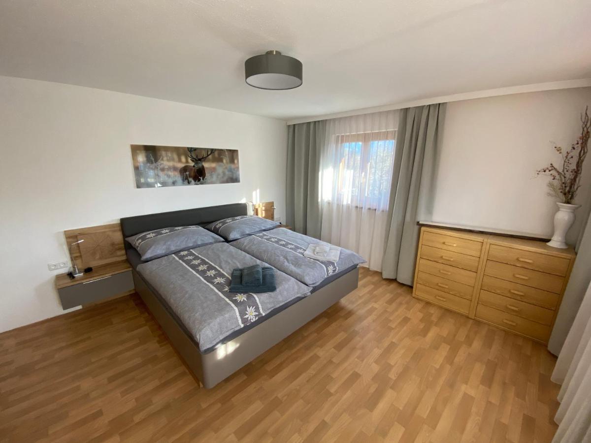 Вілла Haus Luxguetl Saalfelden Екстер'єр фото